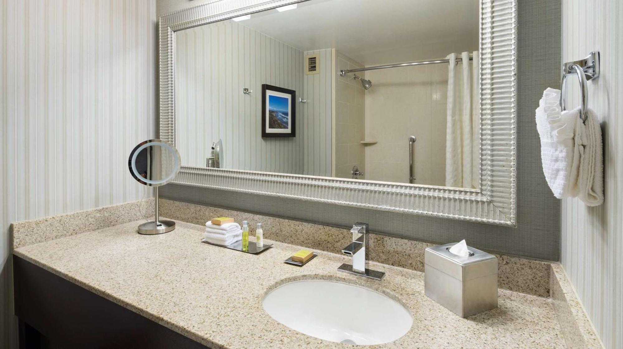 Doubletree By Hilton San Diego Del Mar Ngoại thất bức ảnh